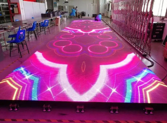 خفيفة الوزن ، دائمة الداخلية / الخارجية LED سطح البلاط شاشة RGB تغيير اللون الإضاءة