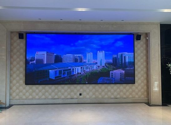 شاشات LED ملونة بالكامل داخلية P2.976 لمعارض تجارية للإعلان ODM
