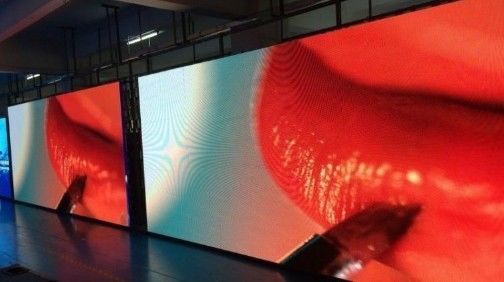 شاشة LED داخلية ملونة بالكامل P3.076 من الألومنيوم المصبوب