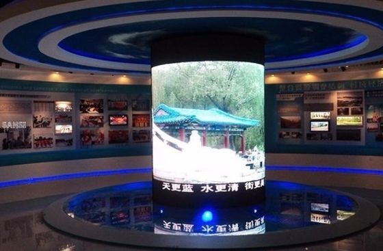 SMD2121 256 × 128 مم LED وحدة مرنة P4 شاشة عرض إعلانات متينة داخلية