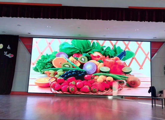شاشة عرض LED ملونة داخلية P2.5 HD320 * 160mm 1R1G1B معدل تحديث عالي