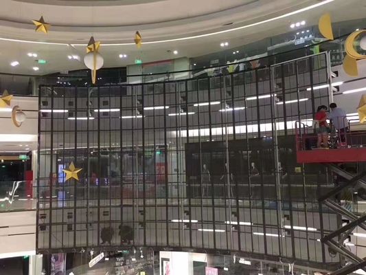 شاشة LED زجاجية شفافة عالية الشفافية بزاوية عرض واسعة وانخفاض استهلاك الطاقة للاستخدام الداخلي والخارجي