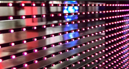 75٪ شاشة LED زجاجية شفافة مع عمر خدمة طويل