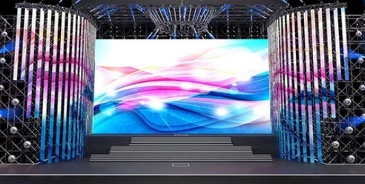 شاشة عرض LED منحنية داخلية محمولة للإعلان P3.91 900cd 43 مسح ضوئي