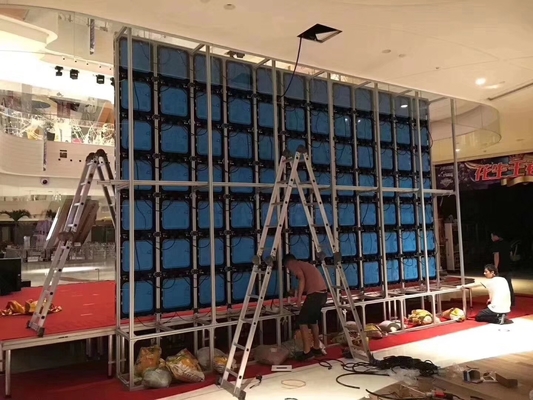 شاشة عرض LED داخلية للإيجار عالية الدقة 1200 هرتز 1920 هرتز 900 شمعة / متر مربع