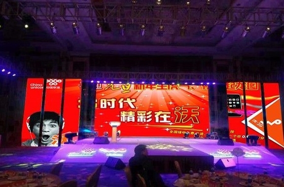 720 هرتز P4.81mm وحدة شاشة LED الإلكترونية 1R1G1B لوحة الإعلانات الرقمية