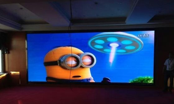 900cd تأجير شاشة LED ملونة كاملة داخلية 65410 بكسل Led Matrix Wall CCC