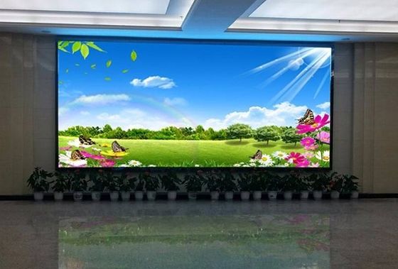 P1.875 شاشات إعلانات LED كبيرة داخلية للاستخدام التجاري 48 × 48 سم 600cd