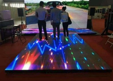 شاشة LED لأرضية الرقص بمسح ضوئي 1/10 بالألوان الكاملة W40 * H40dots 25600 نقطة / م 2