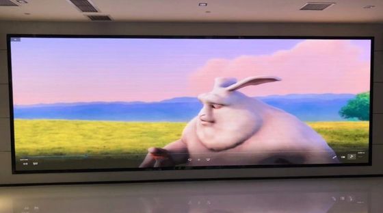 شاشة LED صغيرة بكسل داخلية P2 شاشة LED 1/40 مسح تحكم Novastar