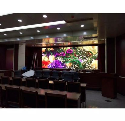 شاشة LED صغيرة بكسل لمول التسوق مثبتة على الحائط 300W / M2 32 X 16 ROHS CCC