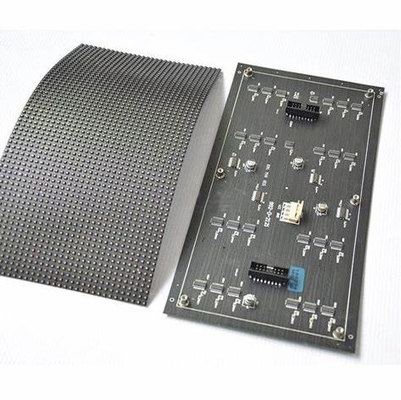 لوحات Longda LED المرنة لوحدة حائط الفيديو 1920Hz 64x32 نقطة
