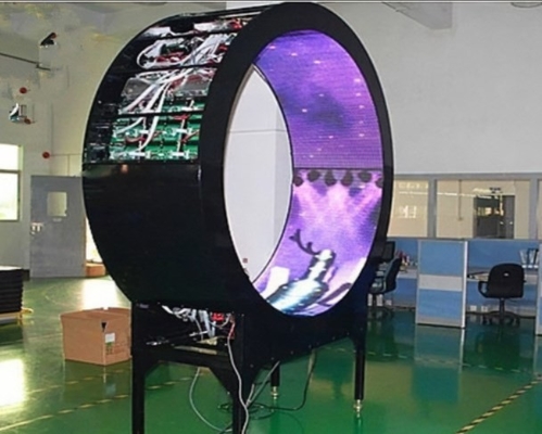 شاشة عرض LED منحنية 240 × 120 مم SMD1515 لوحة وحدة مرنة LED داخلية P2
