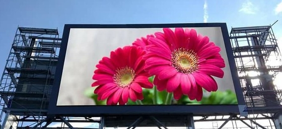 P4 1R1G1B شاشة LED ملونة كاملة IP65 حديد مقاوم للماء جدران فيديو LED خارجية